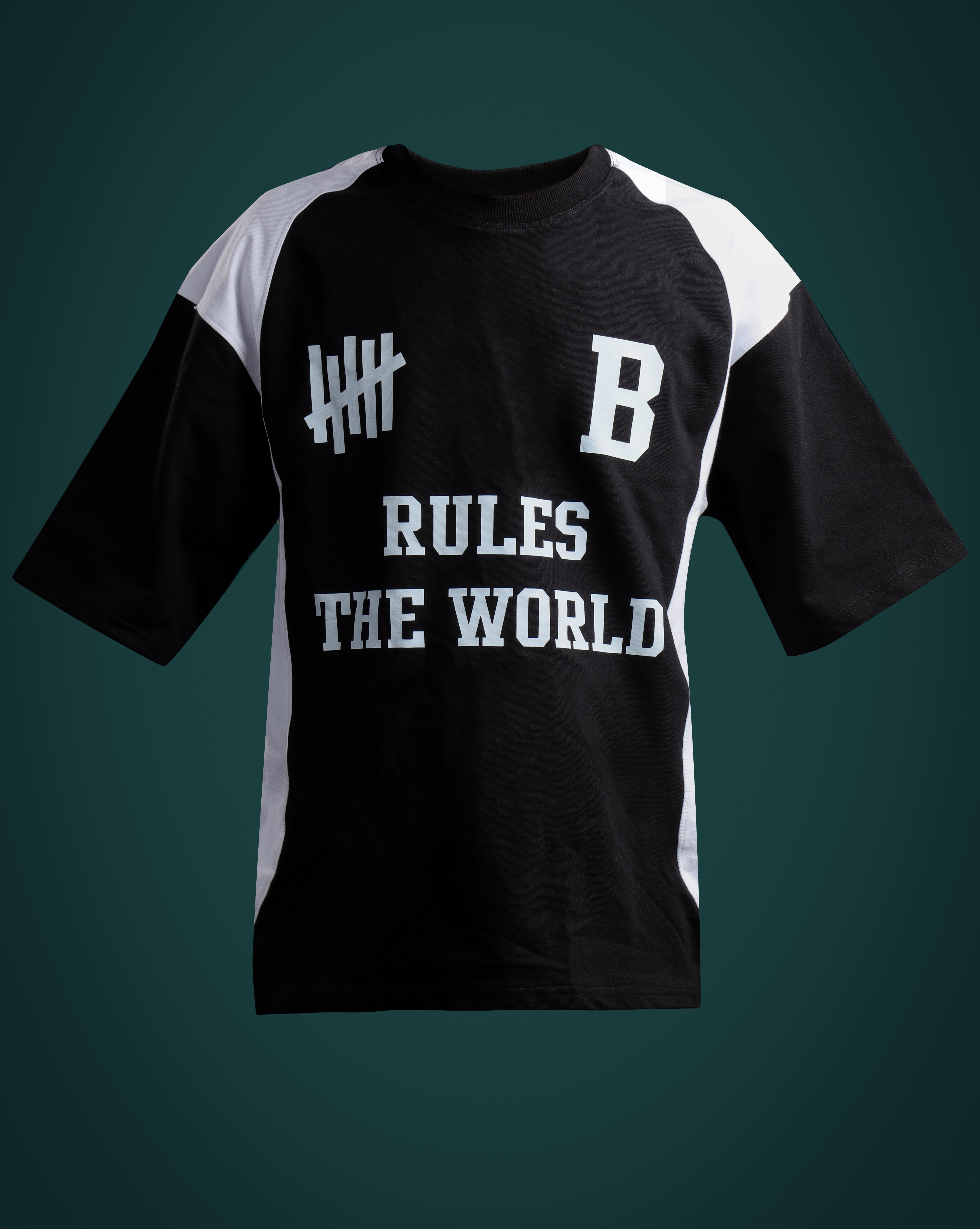 Rule the World Oversized T-Shirt
